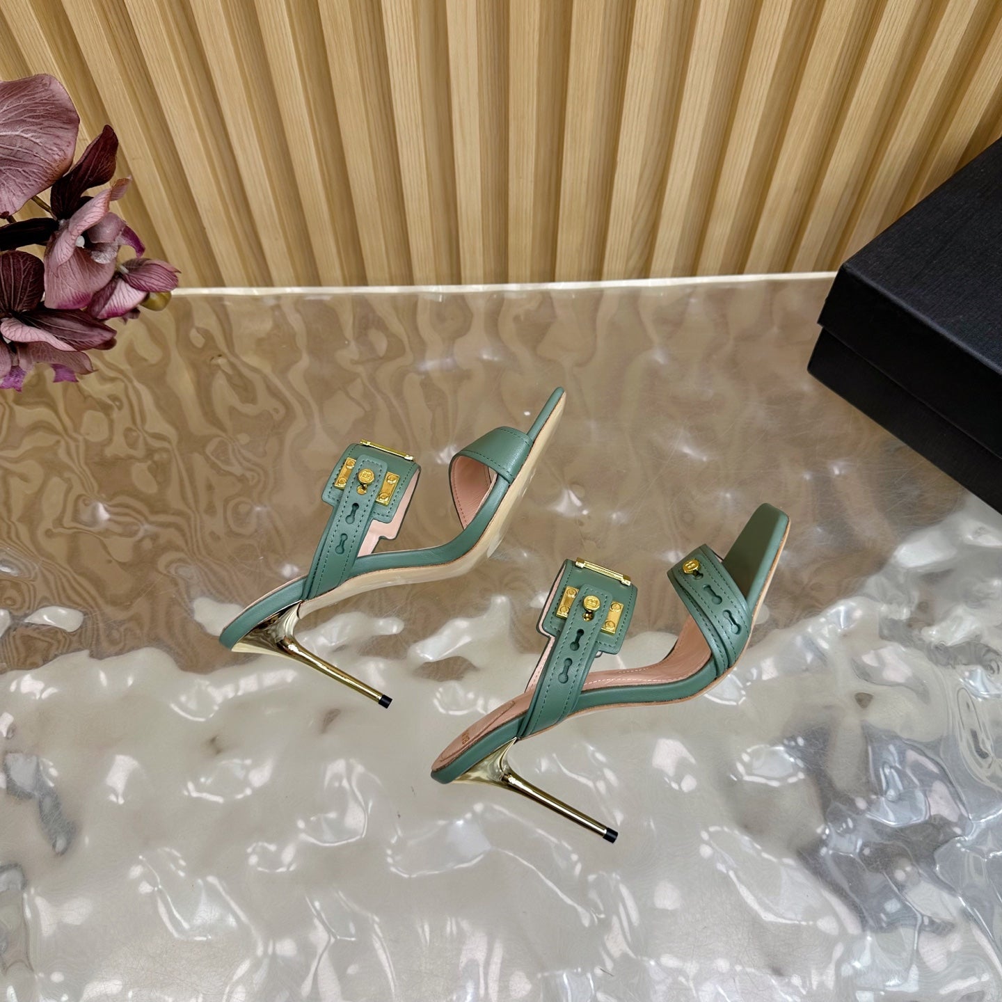 BALMAIN 25S MULES IN STRIPED LEATHER 95MM IN DUSTY GREEN CALFSKIN GOLD HARDWARE - 35