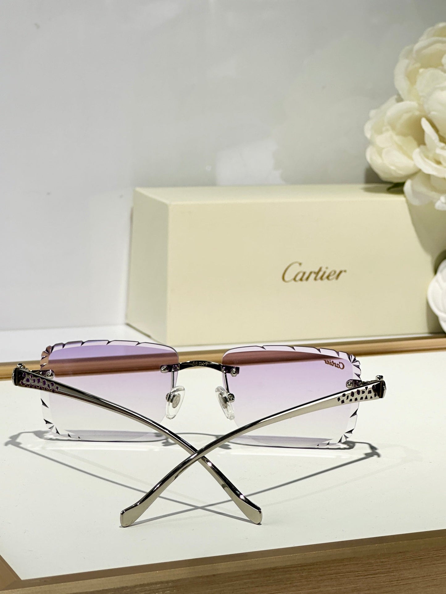 PANTHÈRE RIMLESS SQUARE FRAME SUNGLASSES 580908 IN METAL - Blue