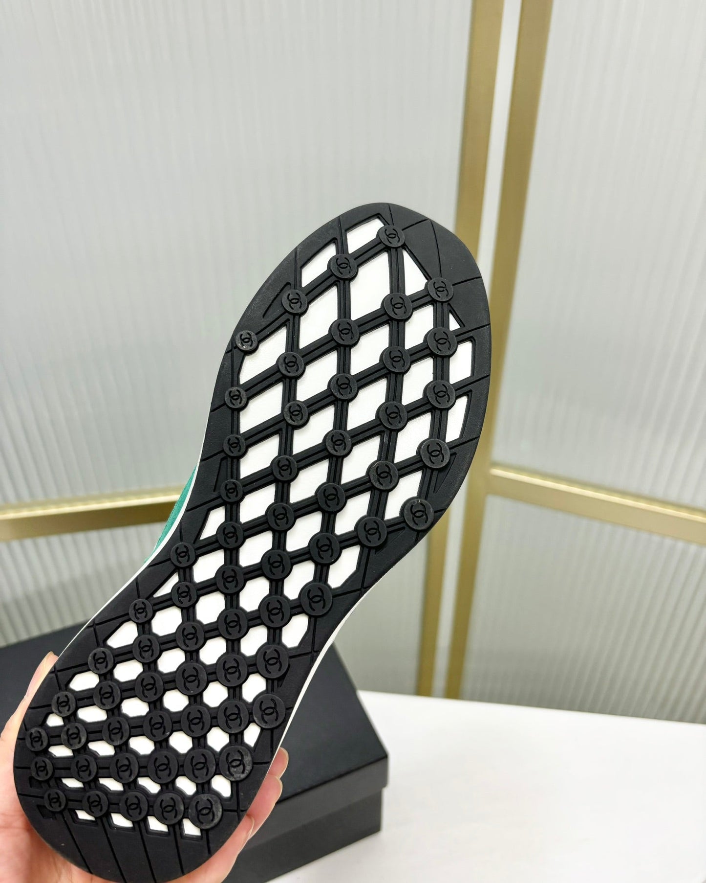 SNEAKER IN JADE GREEN SUEDE AND GREY BREATHABLE MESH - 35