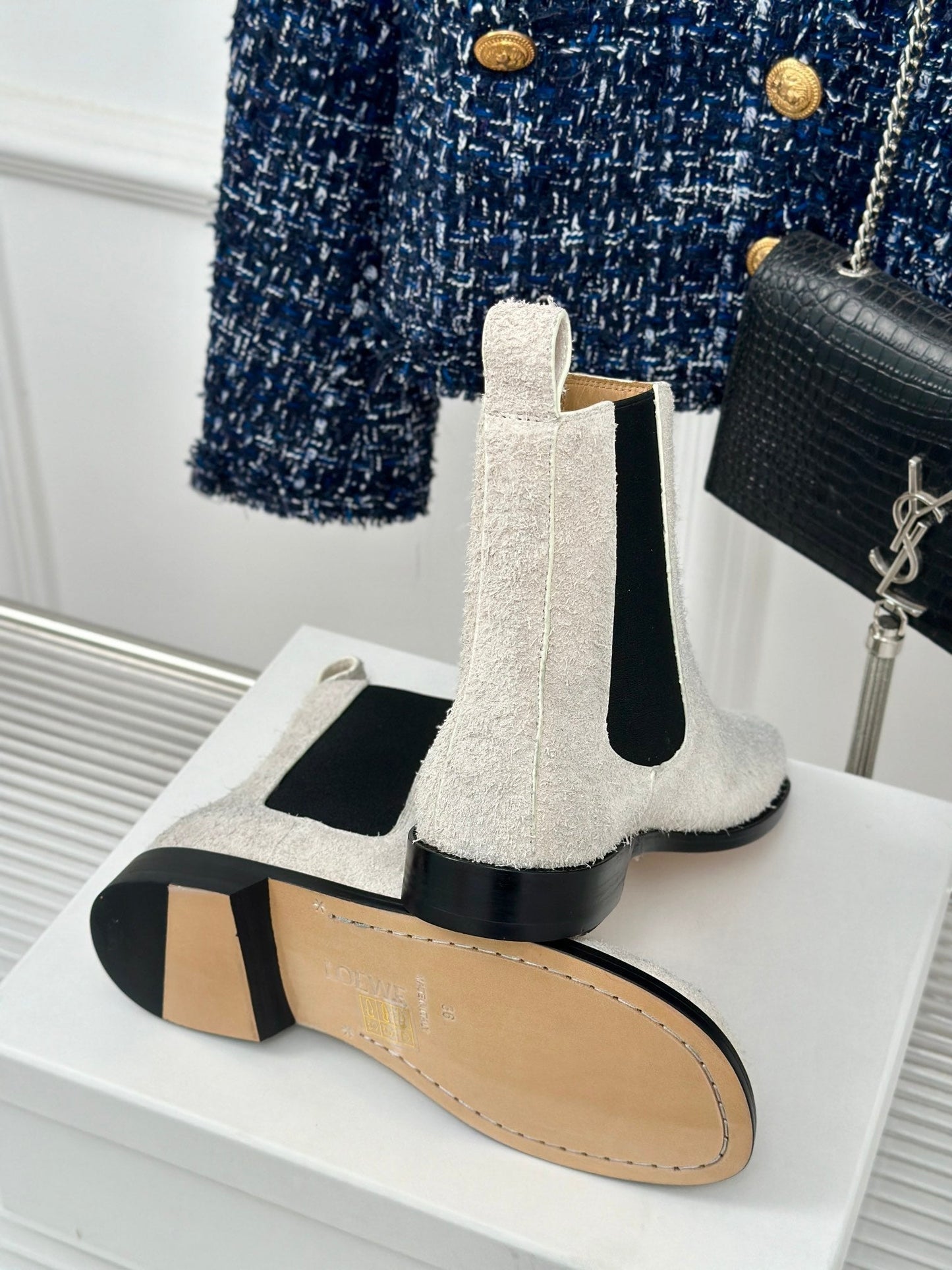 LW CAMPO CHELSEA BOOT WHITE BRUSHED SUEDE - 35