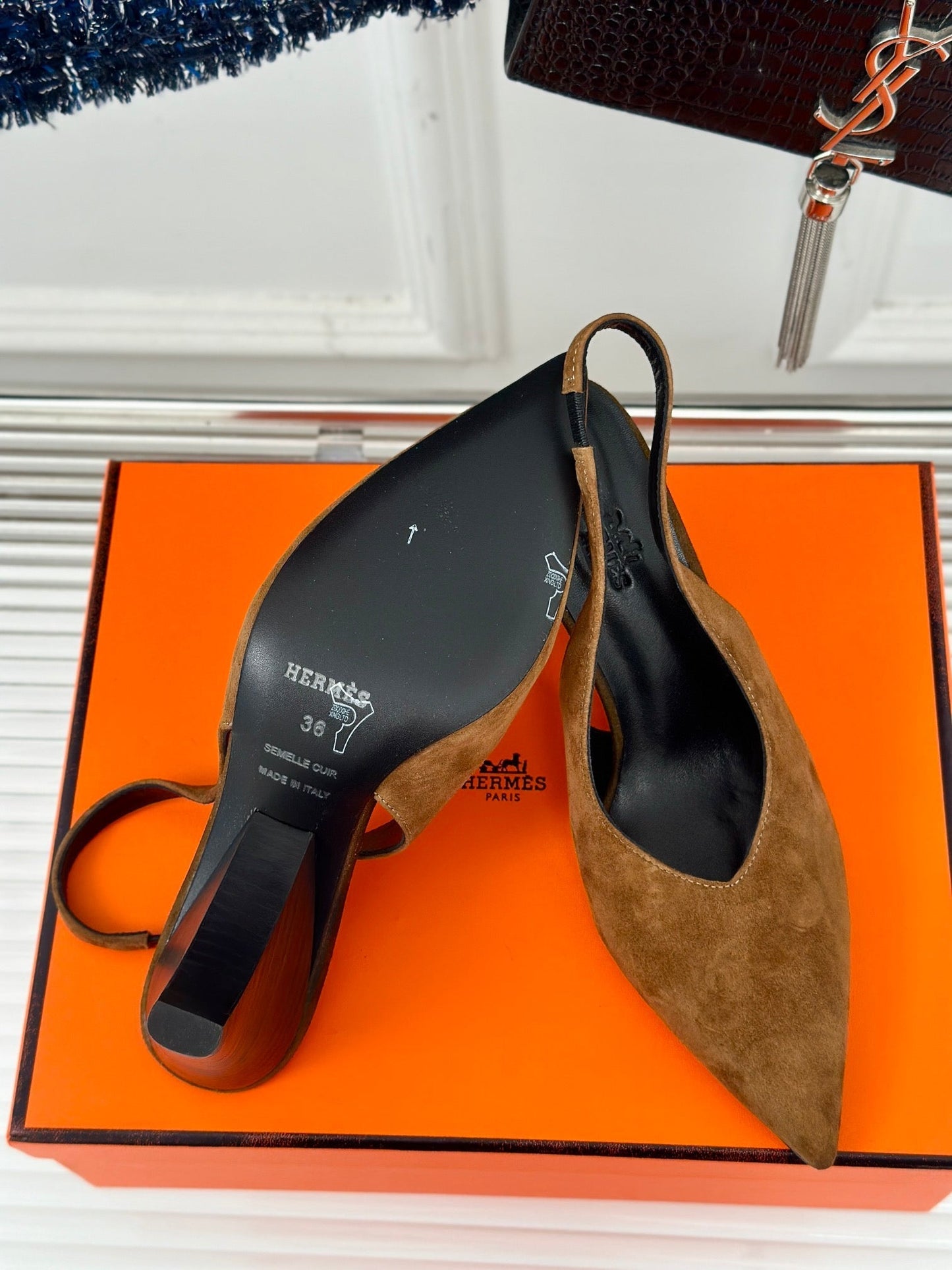 HIGH HEEL 75 MM POINTED- TOE SANDAL IN CIDER BROWN SUEDE - 35