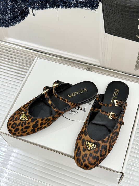 БАЛЕТКИ-МЮЛІ PRADA 25S DUAL MARY JANE ІЗ ВОРСИСТОЇ ШКІРИ ПОНІ З ЛЕОПАРДОВИМ ПРИНТОМ - 34