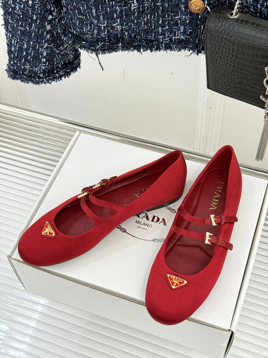 БАЛЕТКИ PRADA 25S ІЗ ЧЕРВОНОГО АТЛАСУ З ПОДВІЙНИМИ РЕМІНЦЯМИ - 34