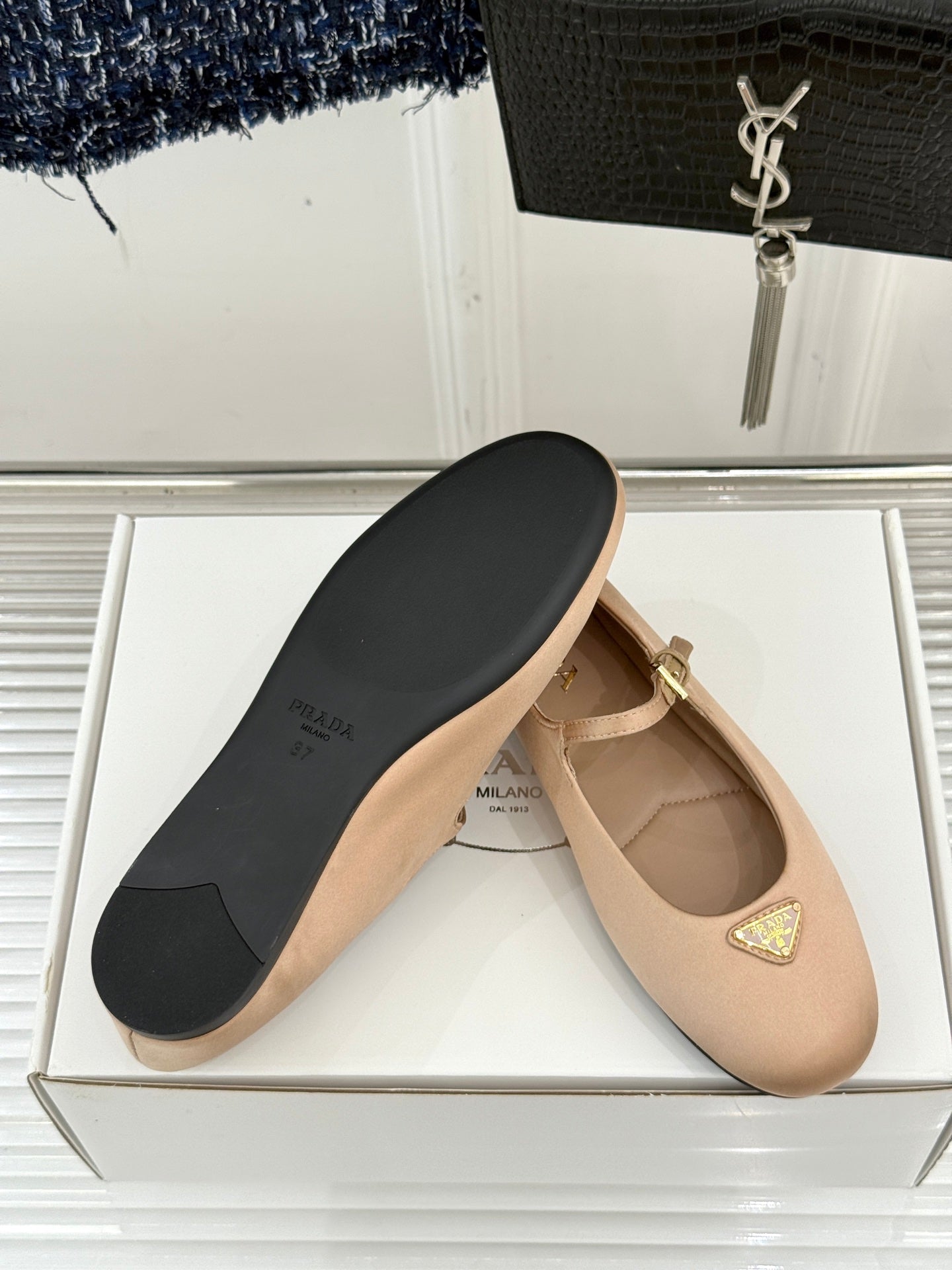 PRADA 25S BALLERINAS IN NUDE SATIN - 34