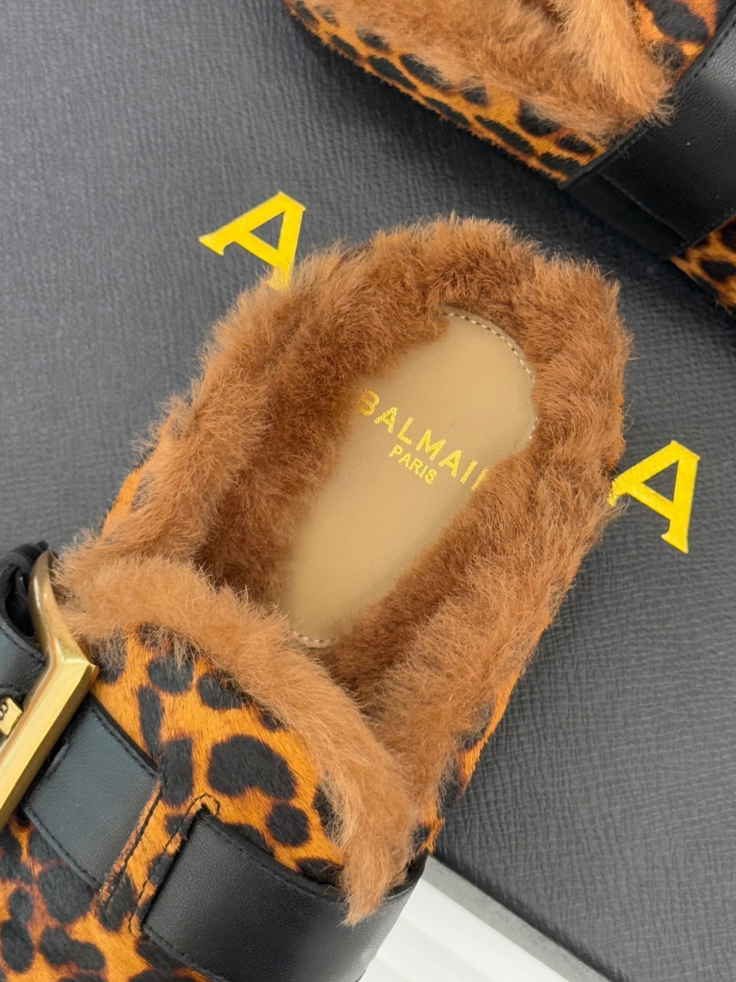 БАЛЬМЕН 26S ANTHEM МУЛІ З ВОЛОССЯ ПОНІ З ЛЕОПАРДОВИМ ПРИНТОМ