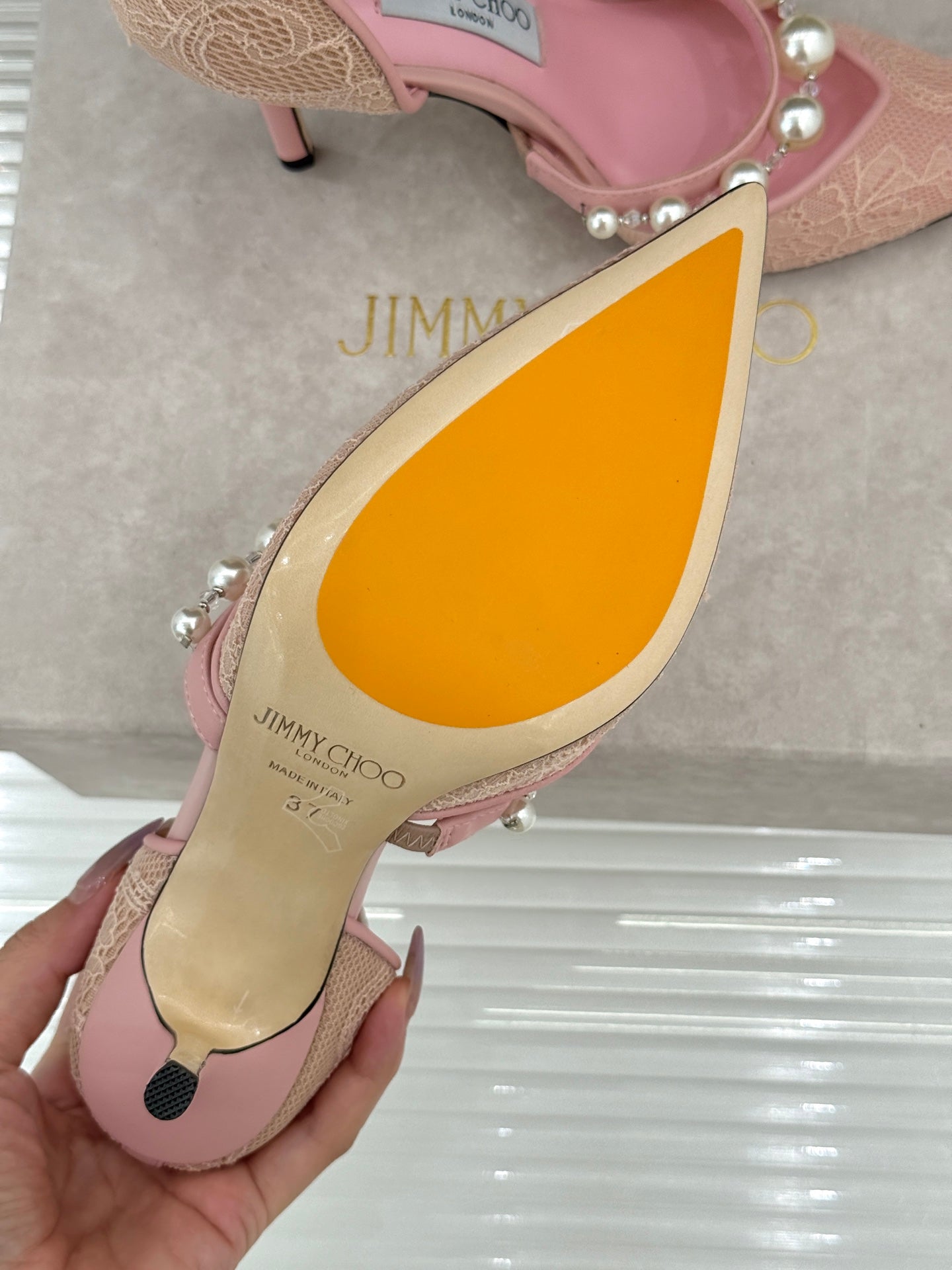 ТУФЛІ НА ВИСОКИХ ПІДБОРАХ JIMMY CHOO 26S 65 ММ ЗІ СВІТЛО-РОЖЕВОГО МЕРЕЖИВА, ПРИКРАШЕНІ ПЕРЛАМИ