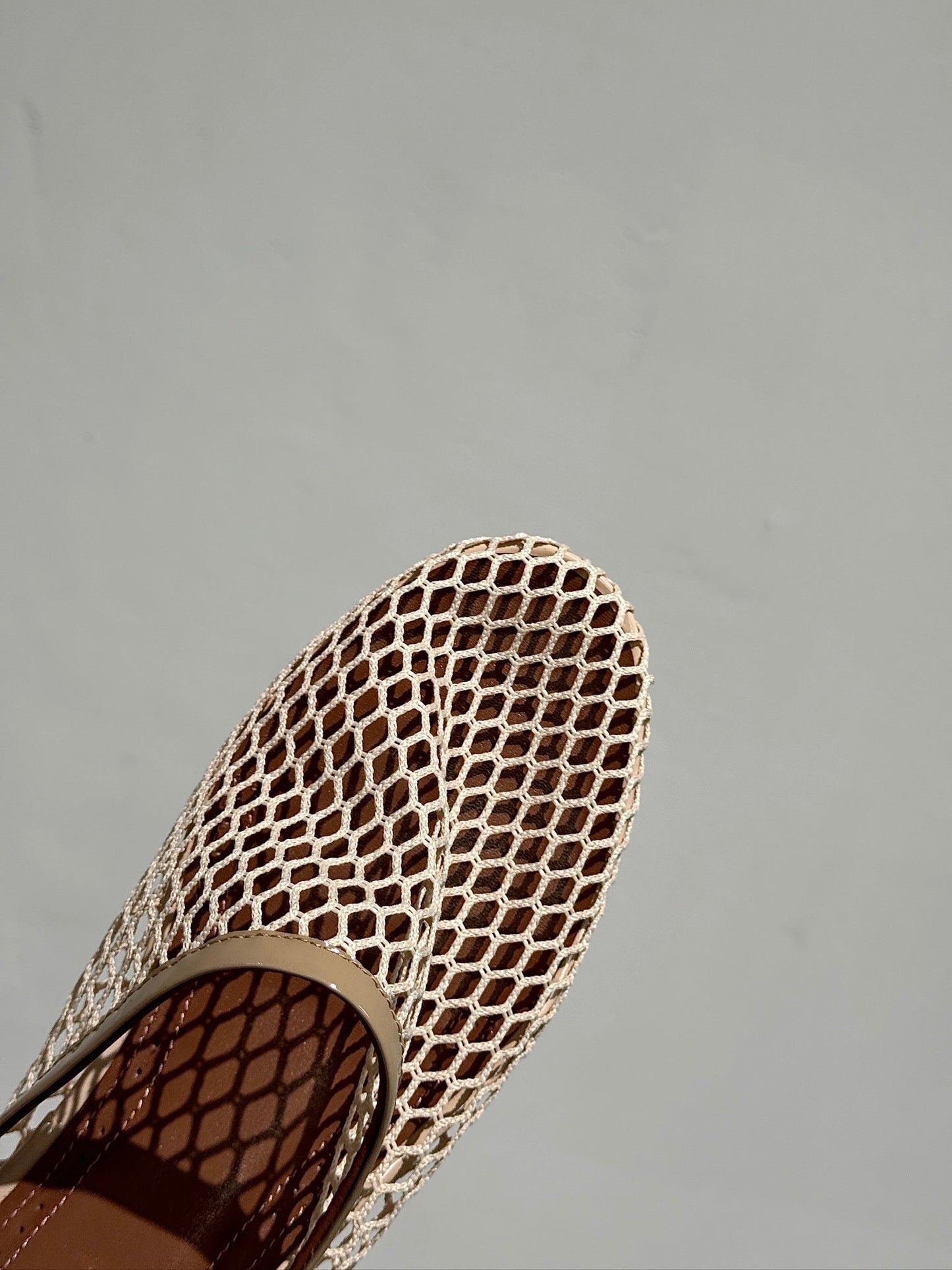 ALAIA FLAT MULES IN BEIGE MESH FISHNET - 34