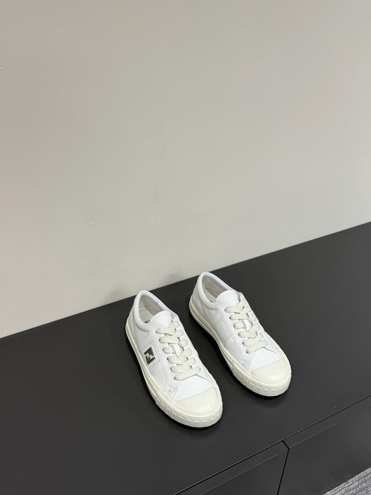 FF TRAINER SNEAKER IN WHITE CALFSKIN - 35