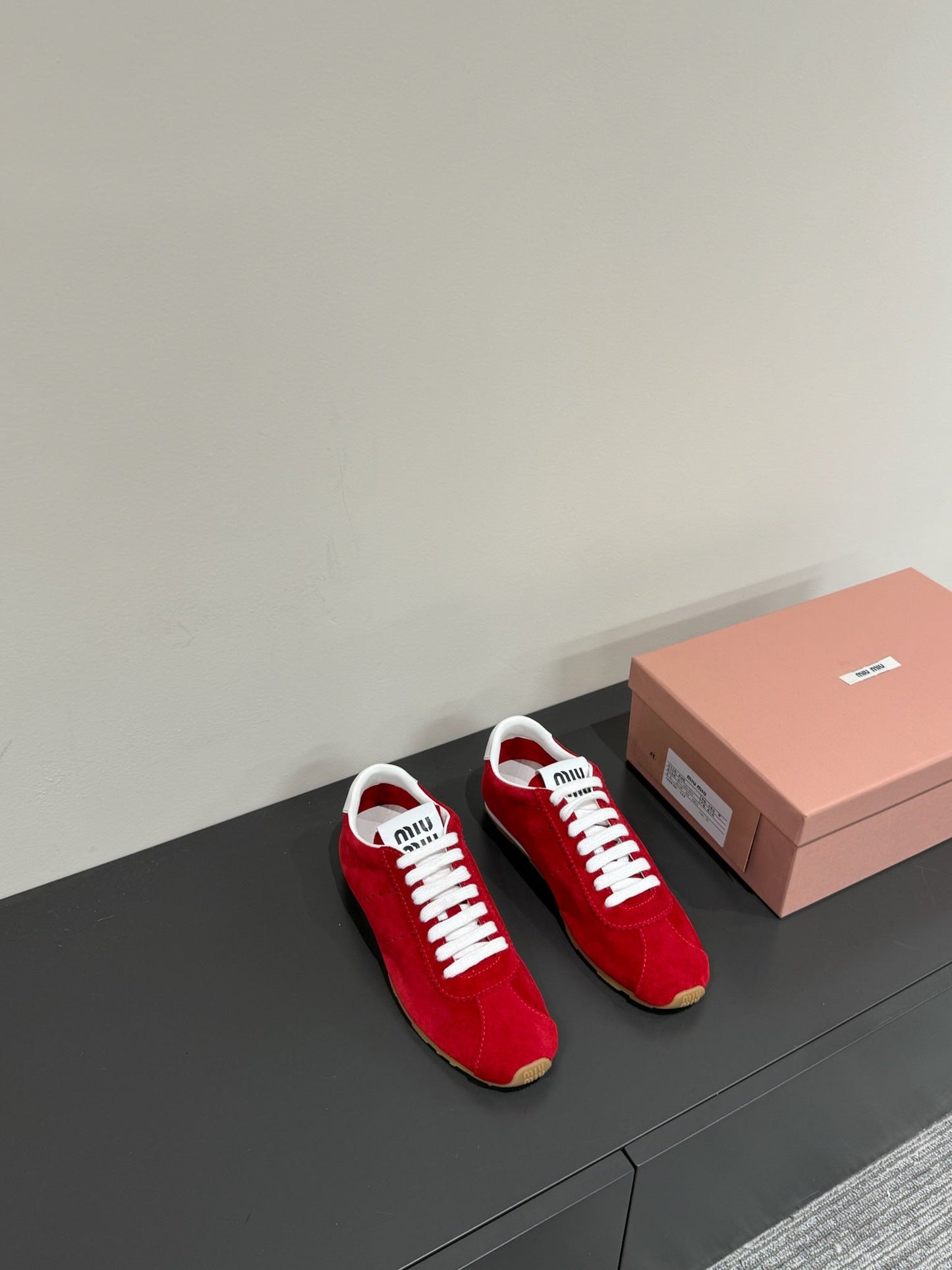 PLUME SNEAKERS IN RED SUEDE - 35