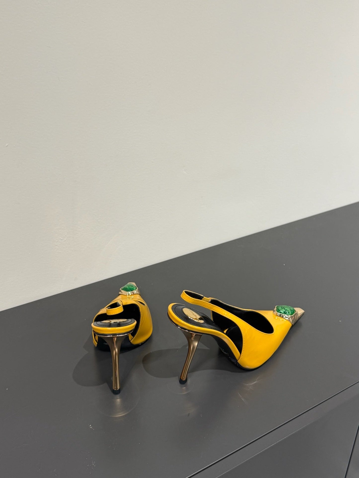 GREEN GEM-STUDDED SLINGBACK PUMPS IN YELLOW PATENT CALFSKIN - 35