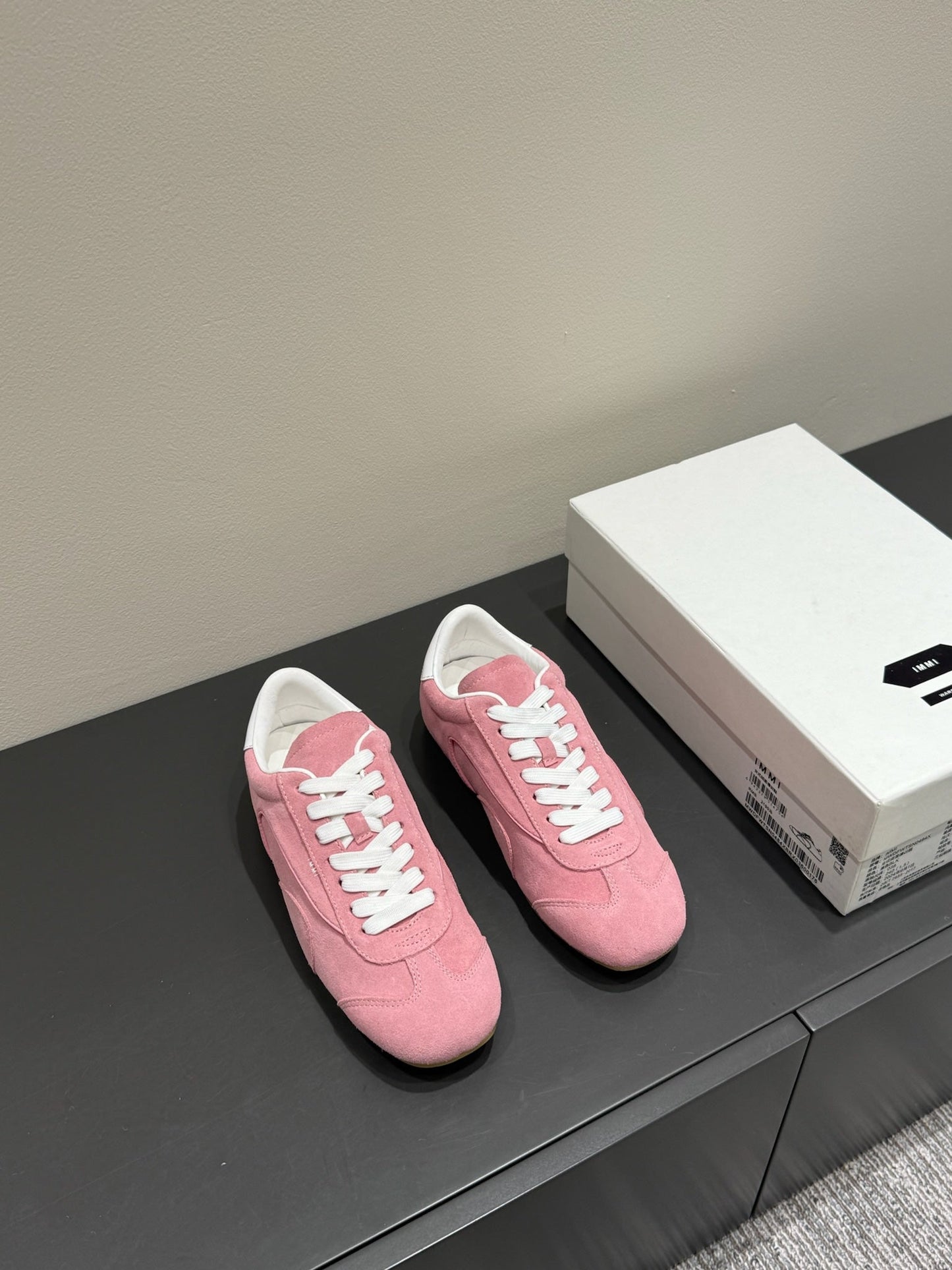 LACE-UP SNEAKER IN PINK SUEDE - 35