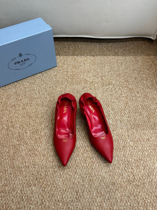 PRADA 26S POINTED TOE PUMPS 50MM IN RED CALFSKIN