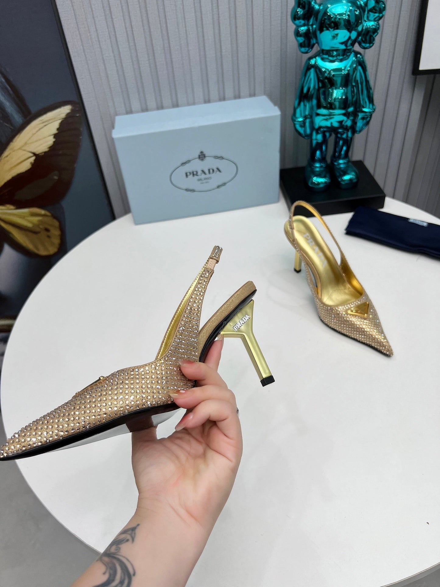 CRYSTAL SATIN HIGH-HEEL SLING BACK PUMPS GOLD - 34