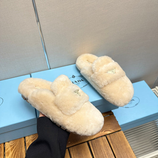 FLAT MULES IN TUSCAN BEIGE RABBIT FUR - 35