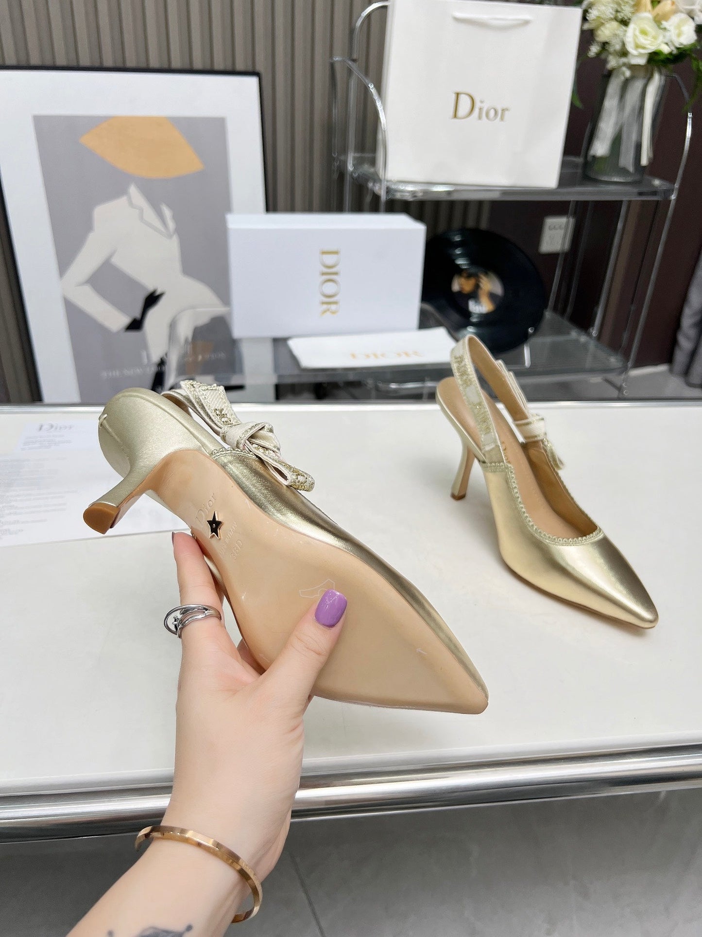 J'ADIOR SLINGBACK PUMP LIGHT GOLD CALFSKIN AND EMBROIDERED FABRIC 10 CM - 34