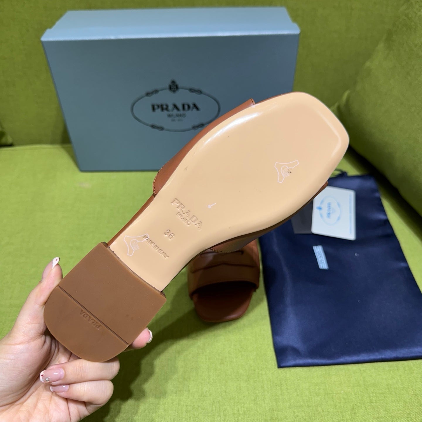 PRADA 25S SLIDES IN BROWN CALFSKIN - 35