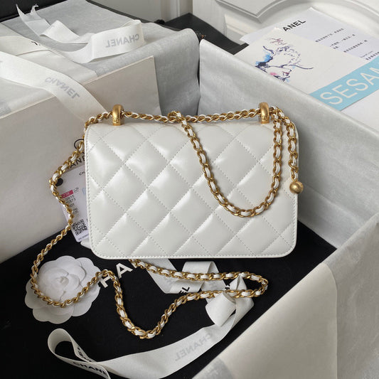 CHANEL 25S MINI FLAP BAG 19 З БІЛОЇ ТЕЛЯЧОЇ ШКІРИ З ЗОЛОТОЮ ФУРНІТУРОЮ