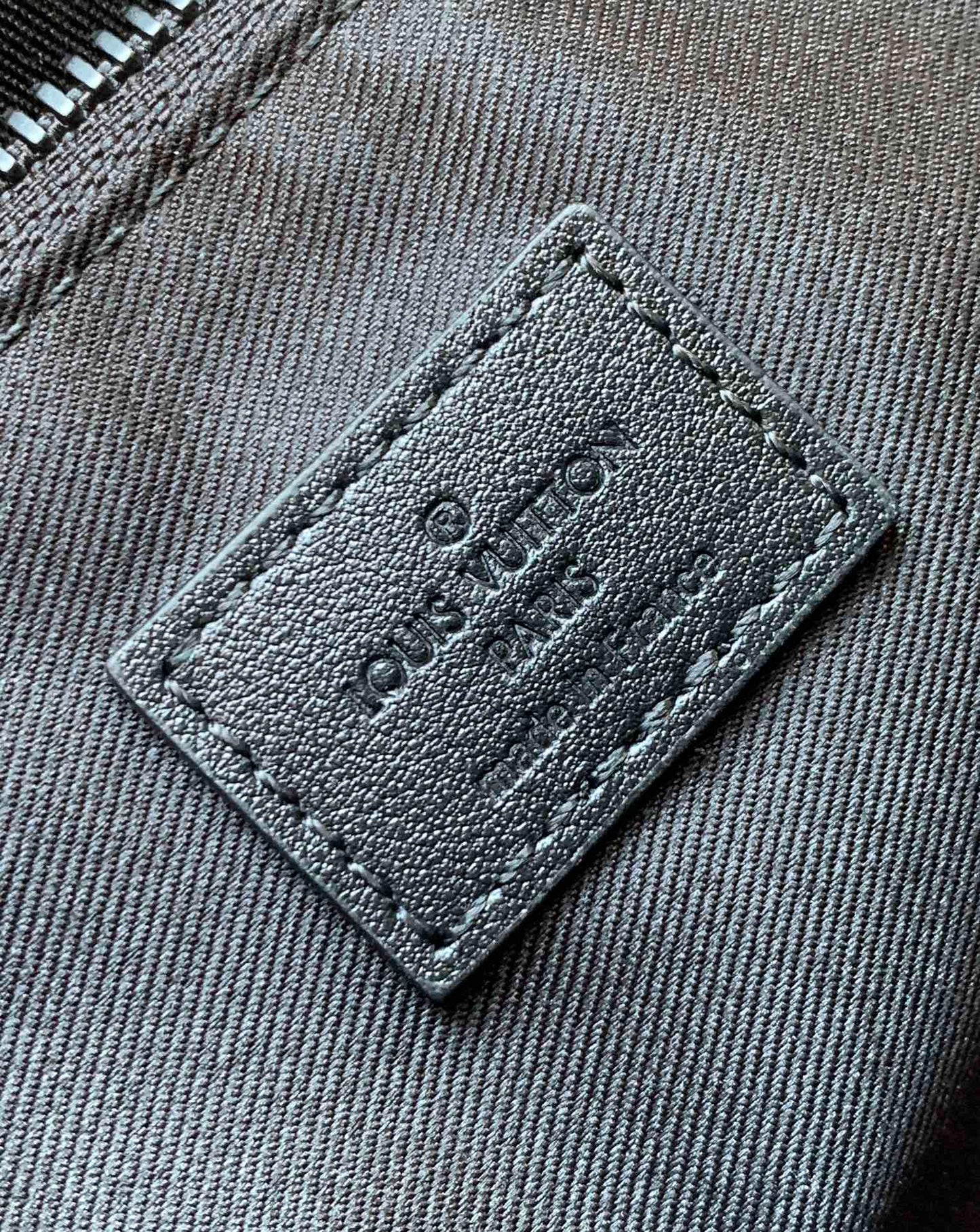 LV 25S SAC PLAT BAG 39 IN BLACK MONOGRAM ECLIPSE CANVAS