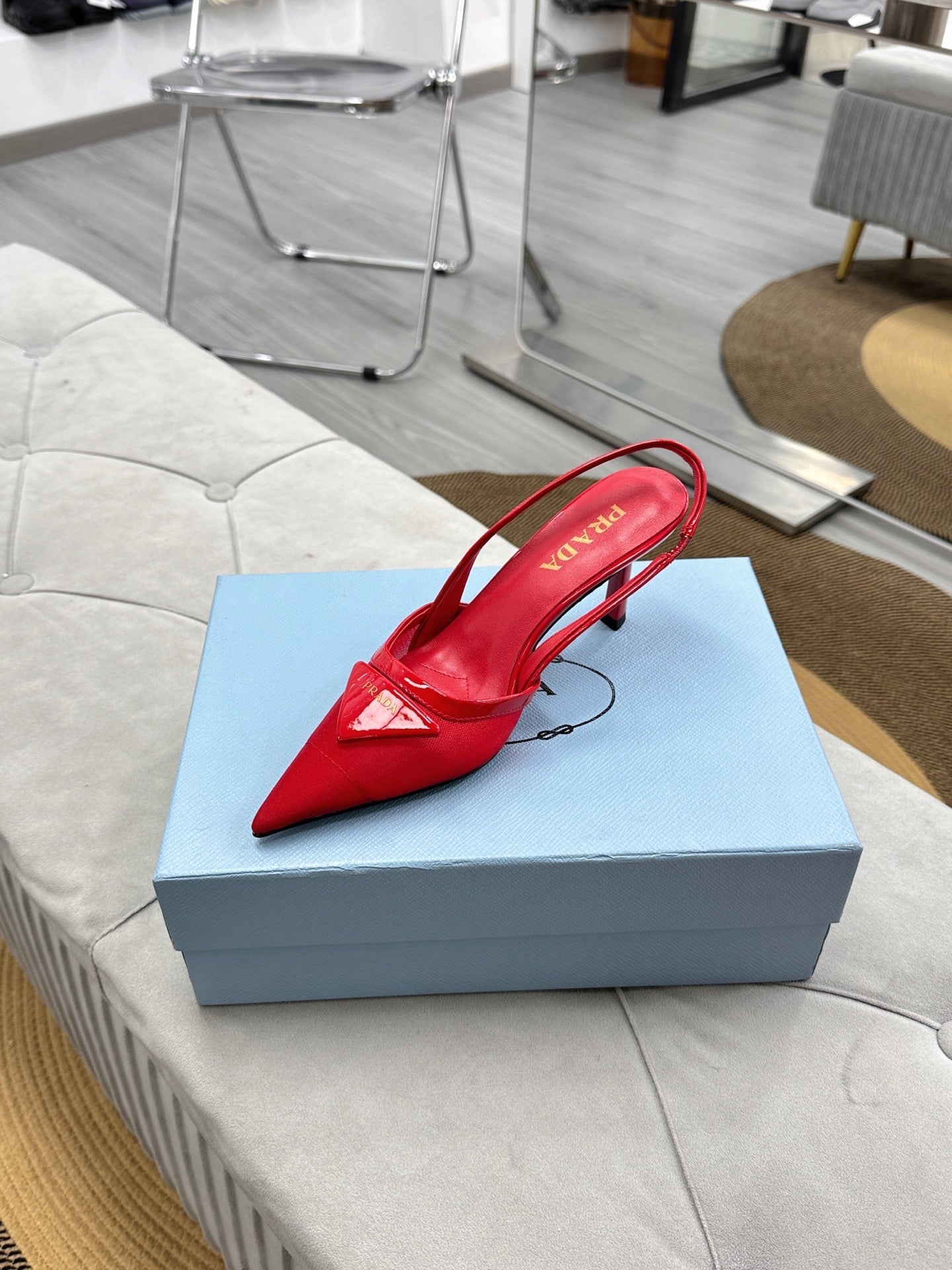 PRADA 25S TRIANGLE LOGO SLINGBACK PUMPS IN RED MESH FABRIC - 35