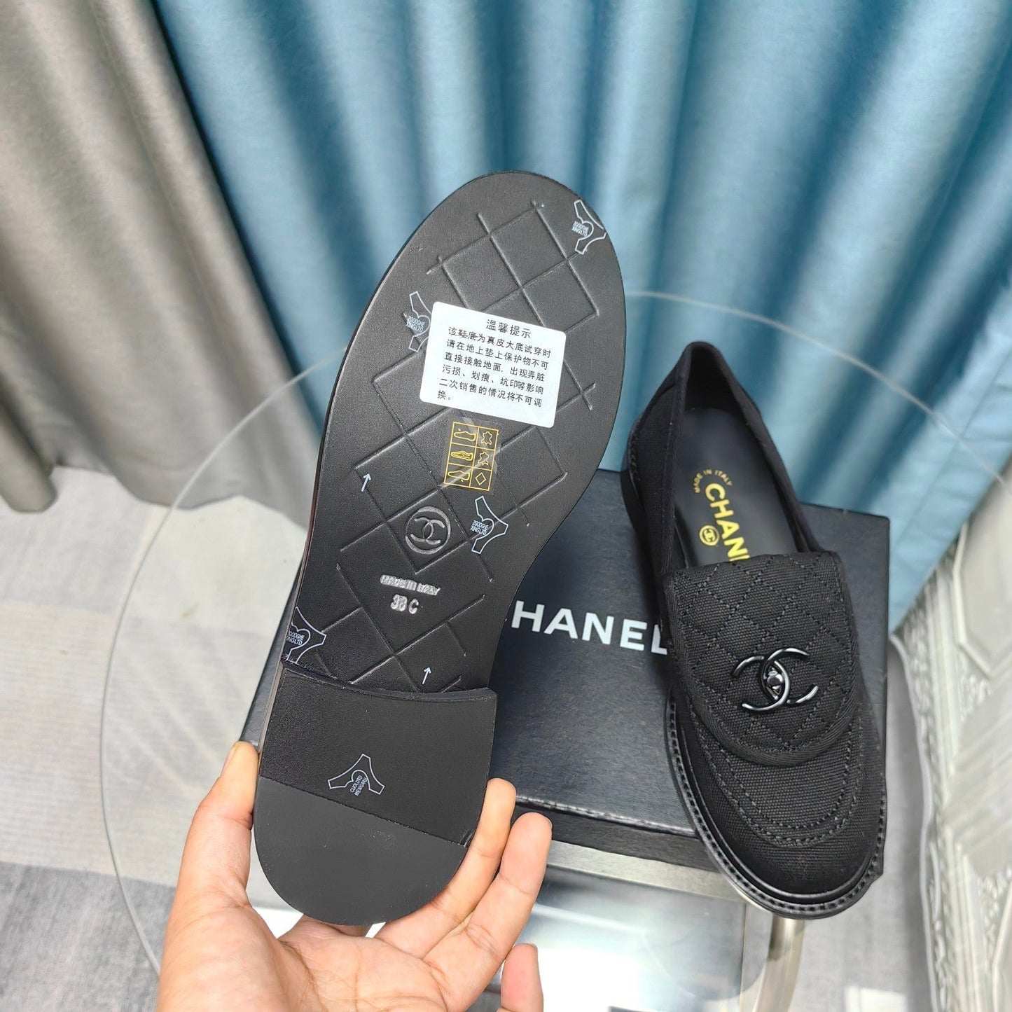 MOCCASINS BLACK QUILTED LAMBSKIN - 35