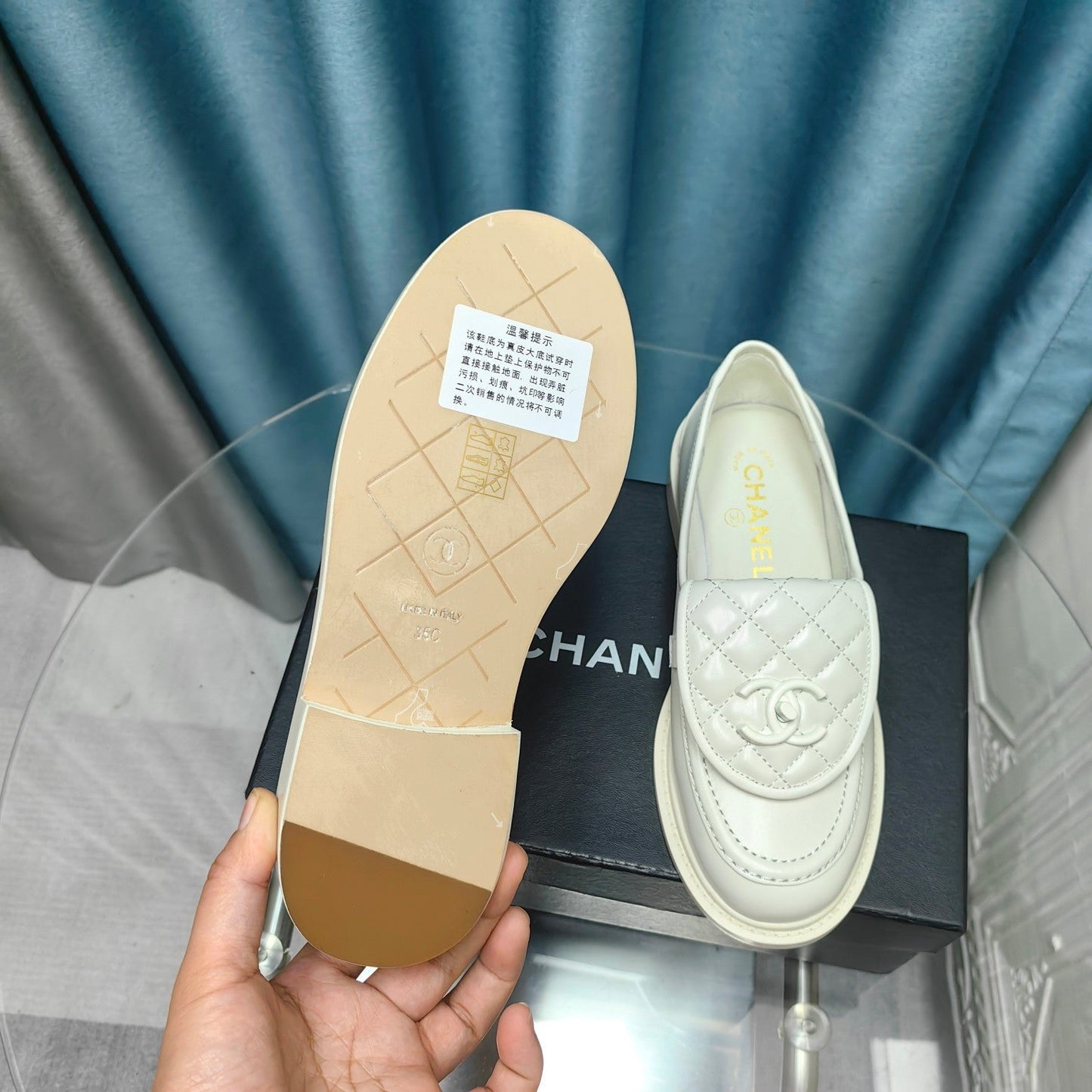 MOCCASINS WHITE QUILTED LAMBSKIN - 35