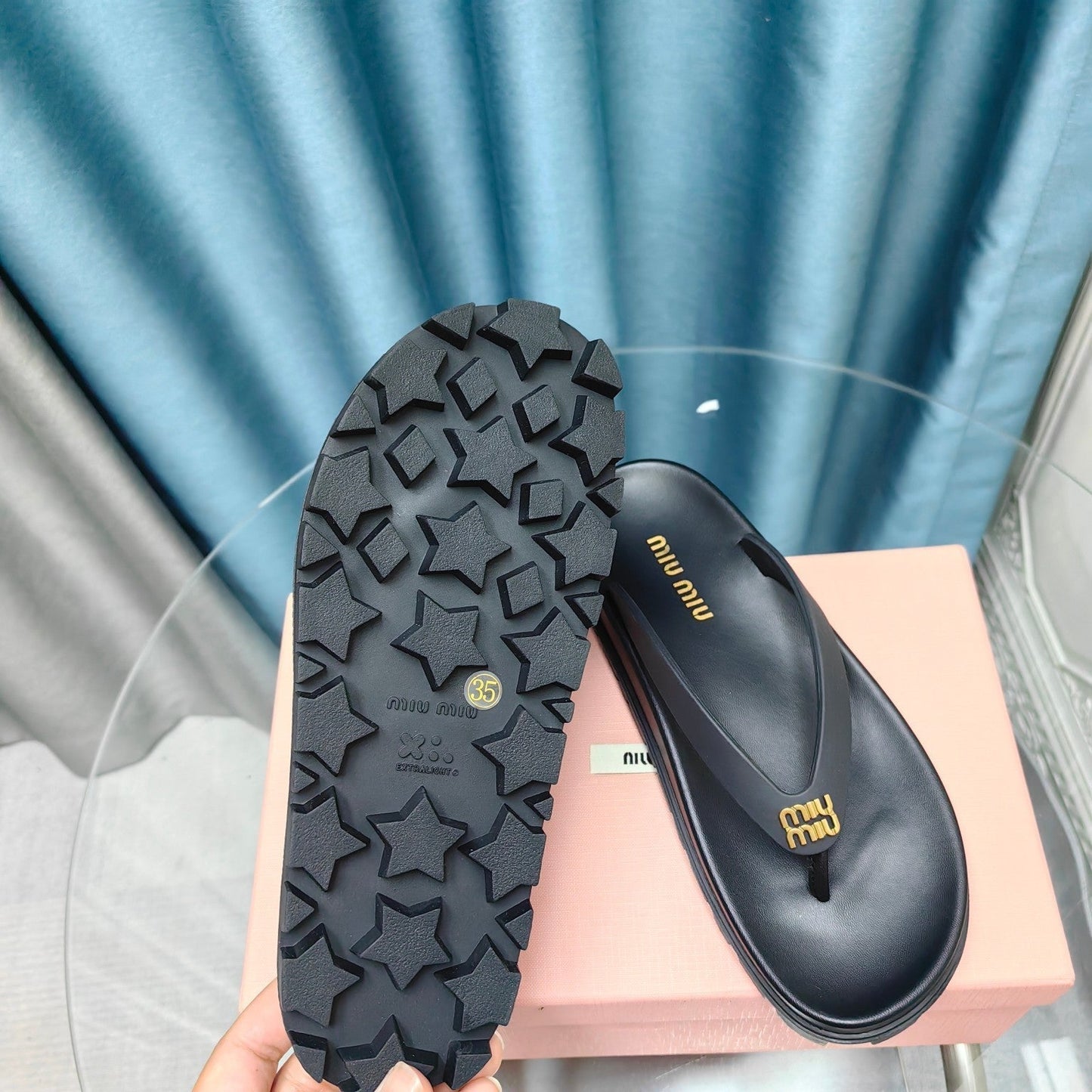 Flip Flop Sandals Black Calfskin - 34