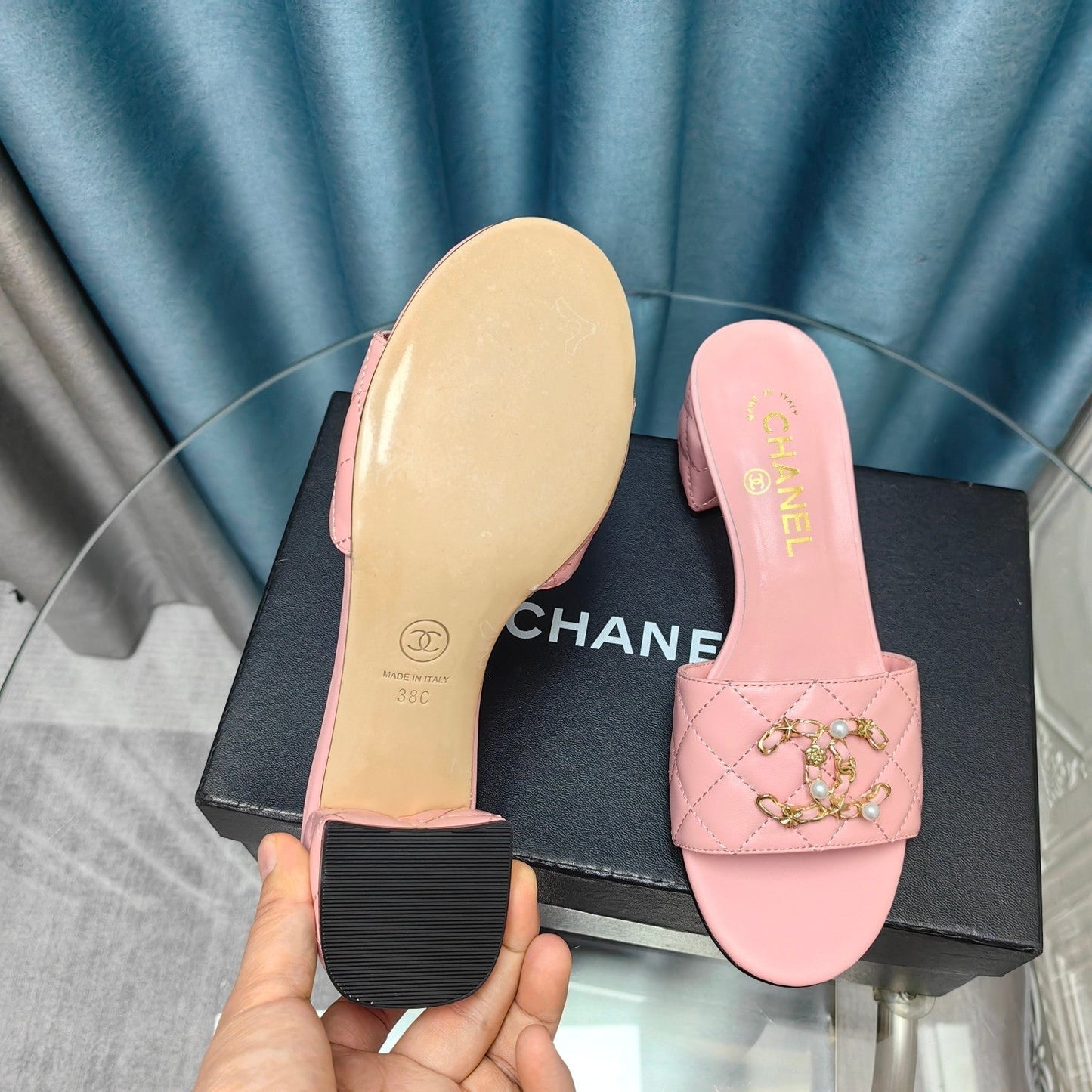MULE SLIDE SANDAL IN LIGHT PINK LAMBSKIN - 35