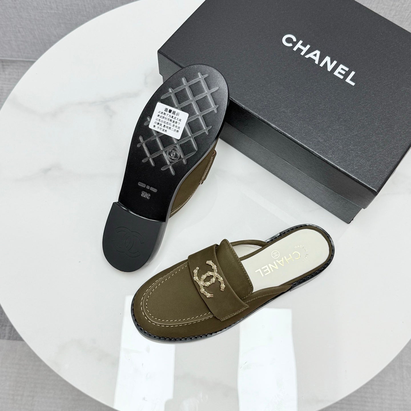 CC FLAT MULE 25S IN OLIVE BROWN CALFSKIN STYLE 6 - 35