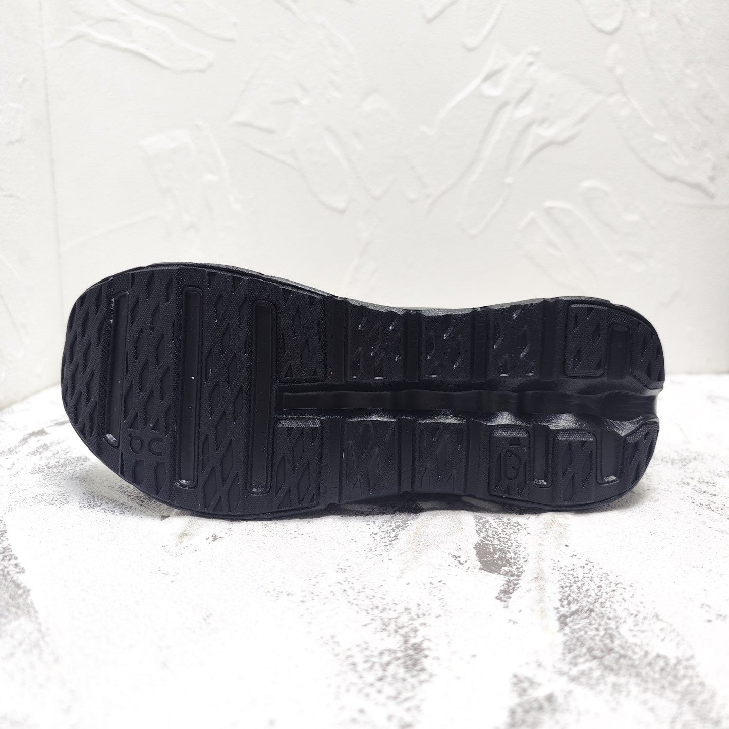 CLOUDTILT SNEAKER IN BLACK RECYCLED POLYESTER - 35