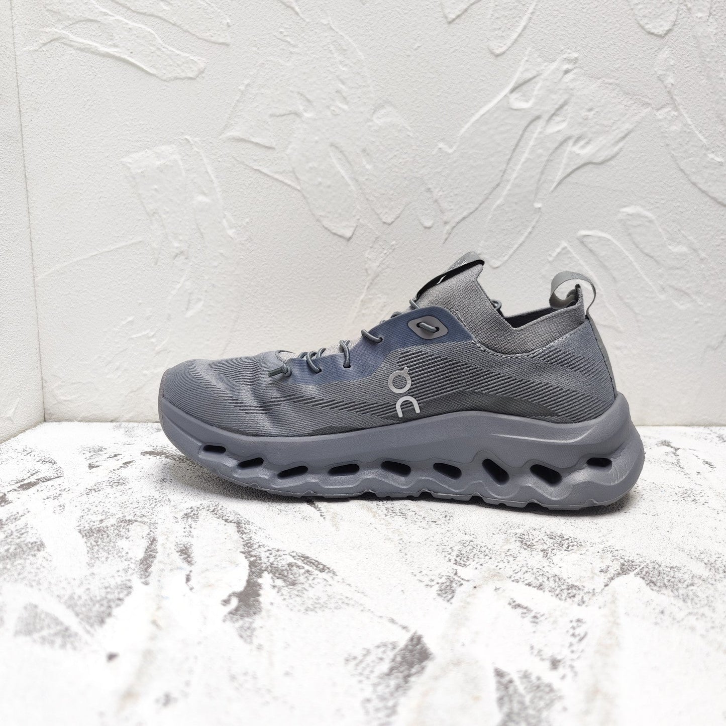 CLOUDTILT SNEAKER IN SHARK GRAY RECYCLED POLYESTER - 35