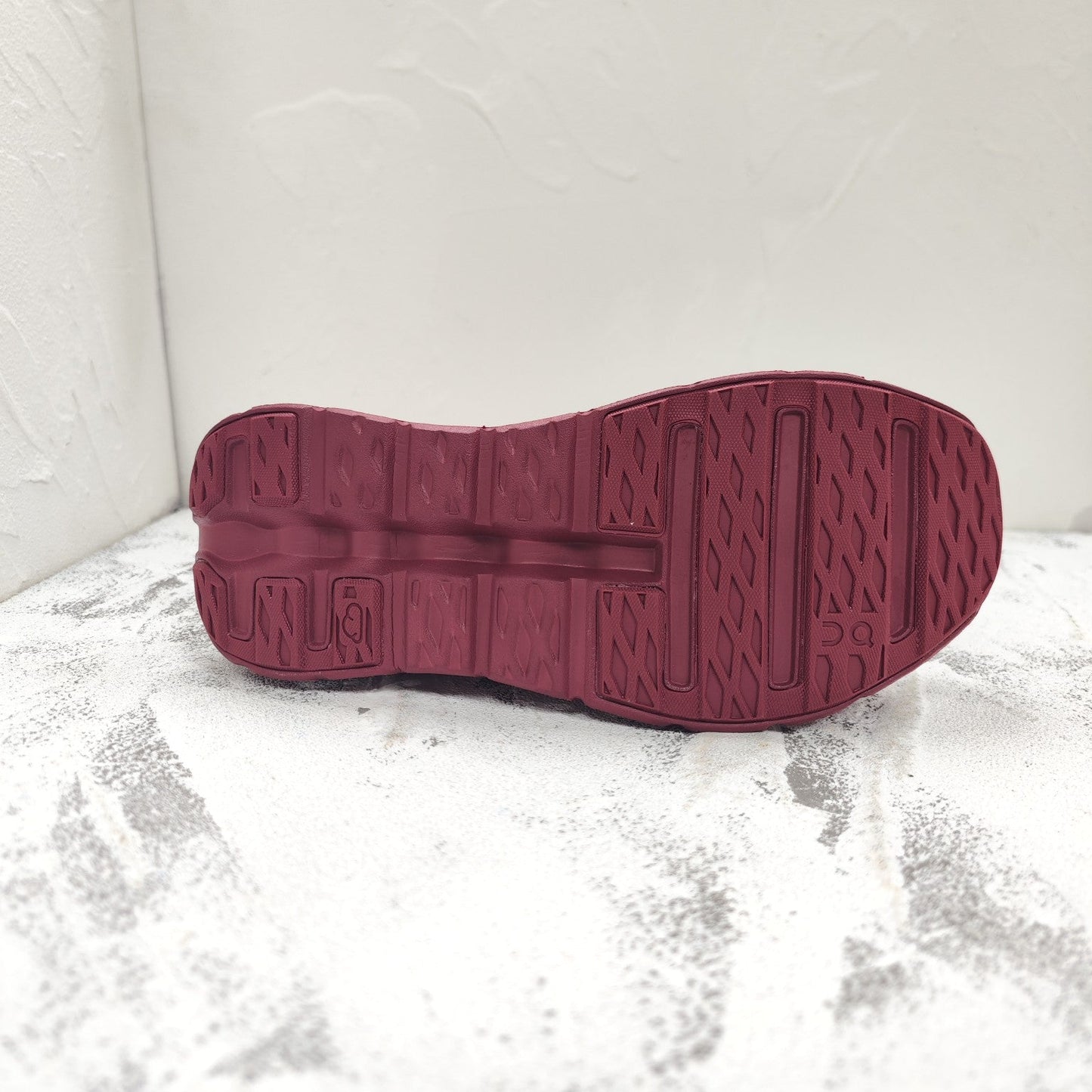 CLOUDTILT SNEAKER IN JAM RED RECYCLED POLYESTER - 35