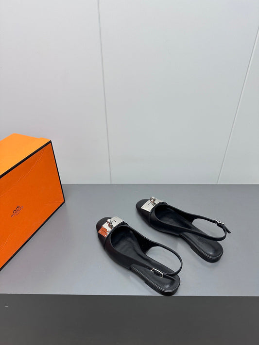INNOCENTE SLINGBACK IN BLACK CALFSKIN - 35