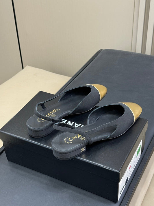 CC SLINGBACK 25S ІЗ ЧОРНОЇ ТКАНИНИ В ПОЄДНАННІ ЗІ ЗОЛОТОЮ ОВЕЧОЮ ШКІРОЮ - 35 / 20 мм