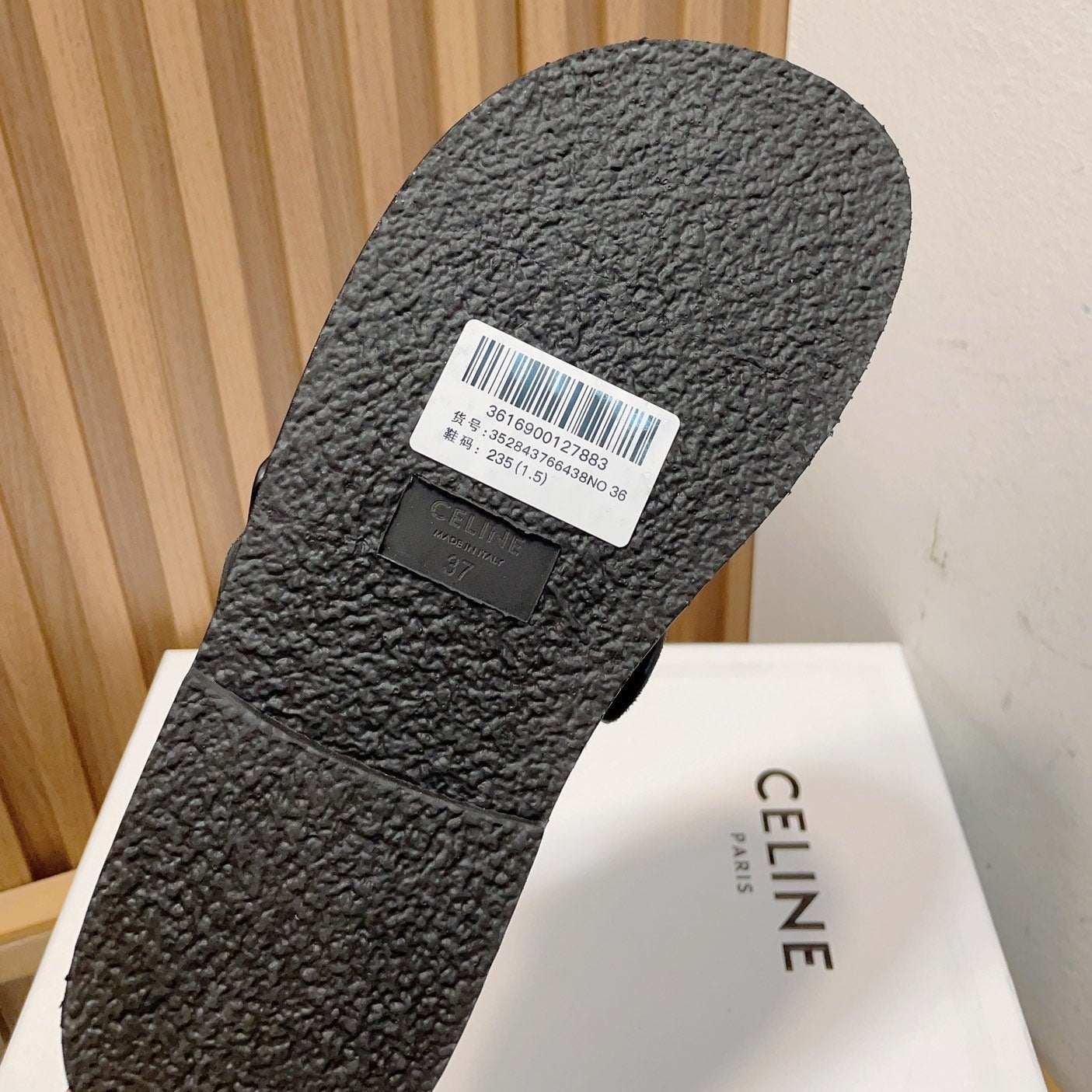 Slippers Buckle Detail Suede Black - 35