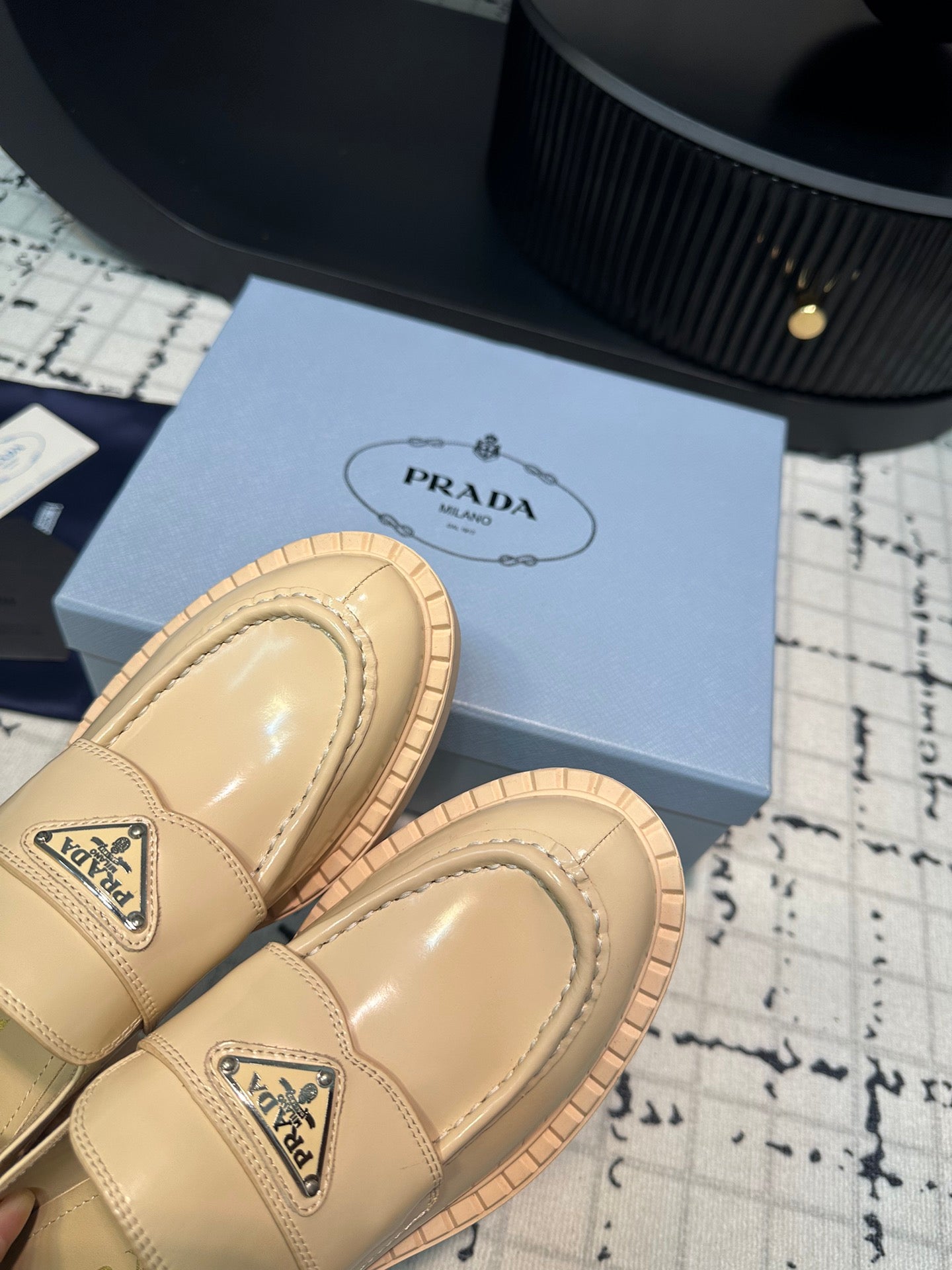 PRA SCHOCOLATE BRUSHED LOAFERS CREAM CALFSKIN - 34