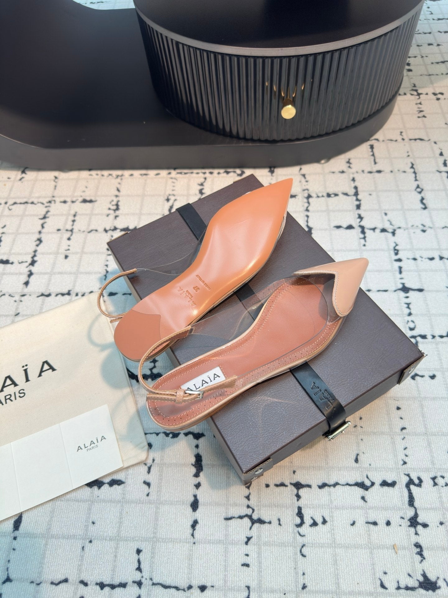 ALAIA FLAT SLINGBACK IN BEIGE BISQUE PATENT CALFSKIN AND FILM - 34