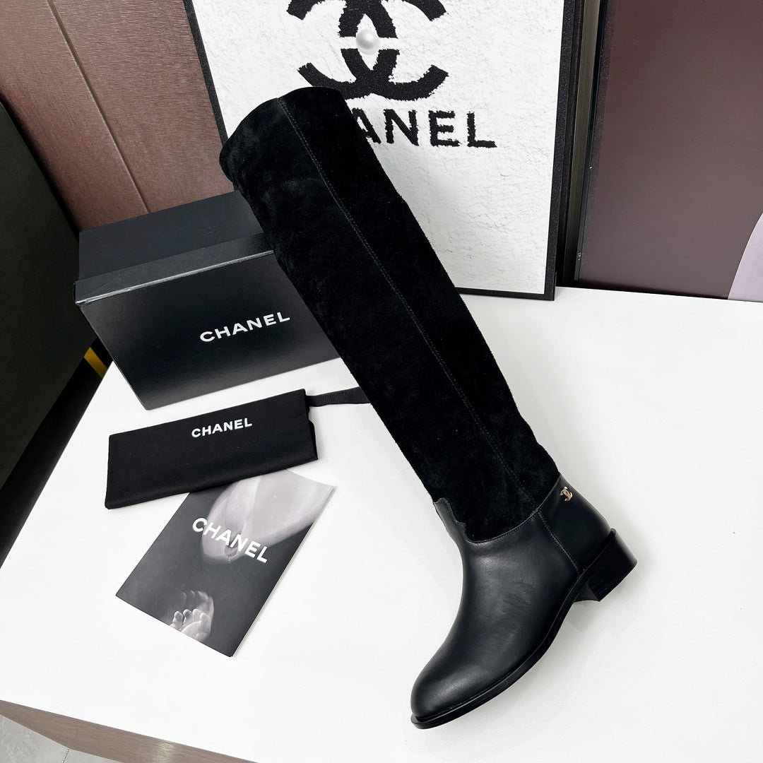 CHANEL 25S KNEE-HIGH BOOTS 35MM IN BLACK CALFSKIN AND SUEDE - 35