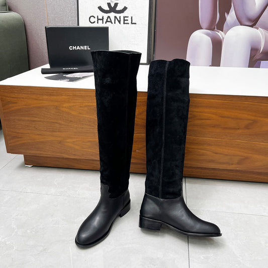 ЧОБОТИ CHANEL 25S 35 ММ ЗІ ШКІРИ ТЕЛЯТИ ТА ЗАМШІ – 35 РОЗМІР