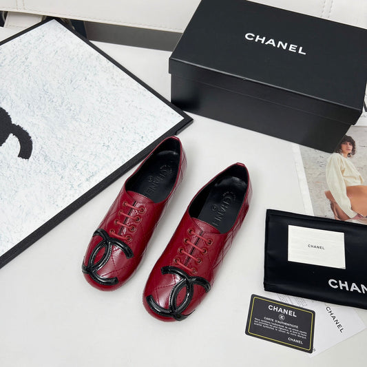 CHANEL 25S ТАНЦЮВАЛЬНІ ТУФЛІ З ДРУКОВАНИМ ЛОГОТИПОМ З ТЕЛЯЧОЇ ШКІРИ КОЛЬОРУ БОРДО - 35