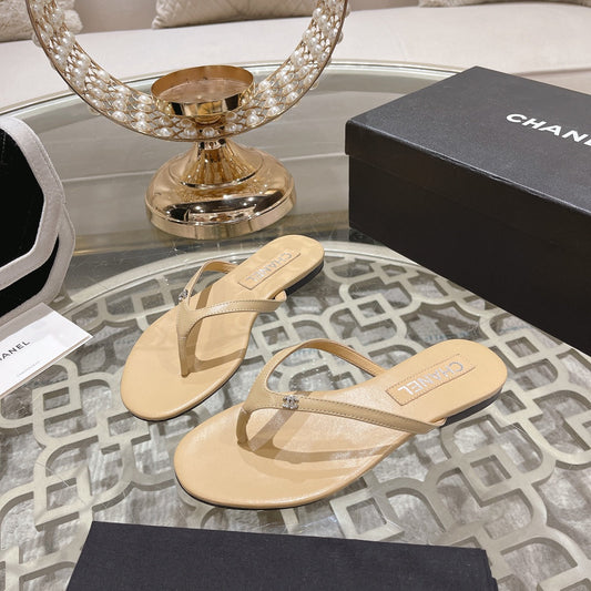 В'єтнамки Double CC Flip Flop з овчини, бежево-кремові - 35