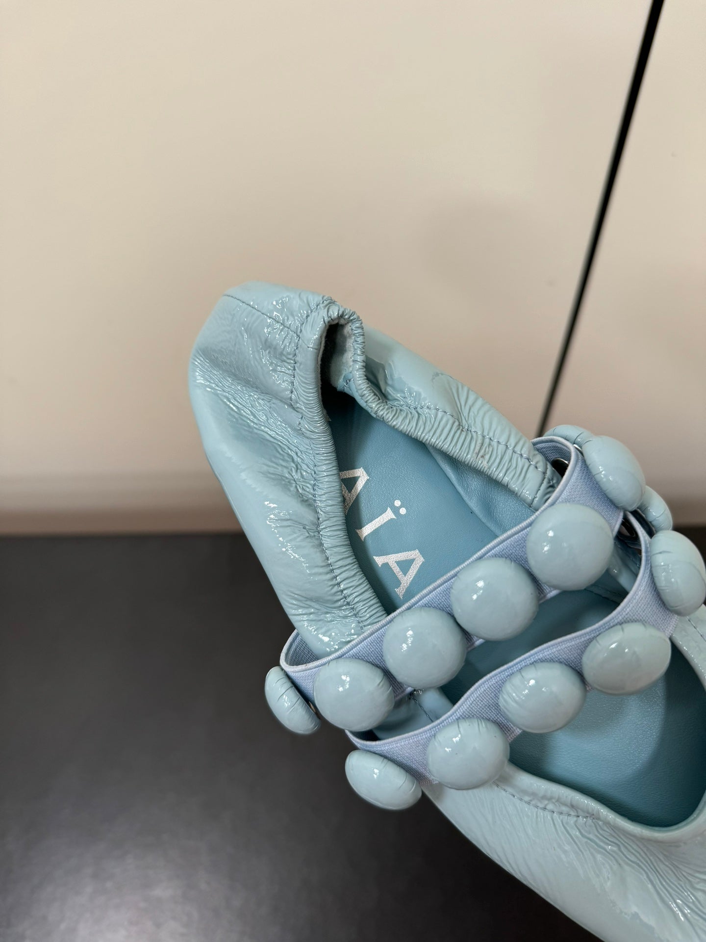 ALAIA SPHERE BALLET FLATS IN LIGHT BLUE LAMBSKIN - 35