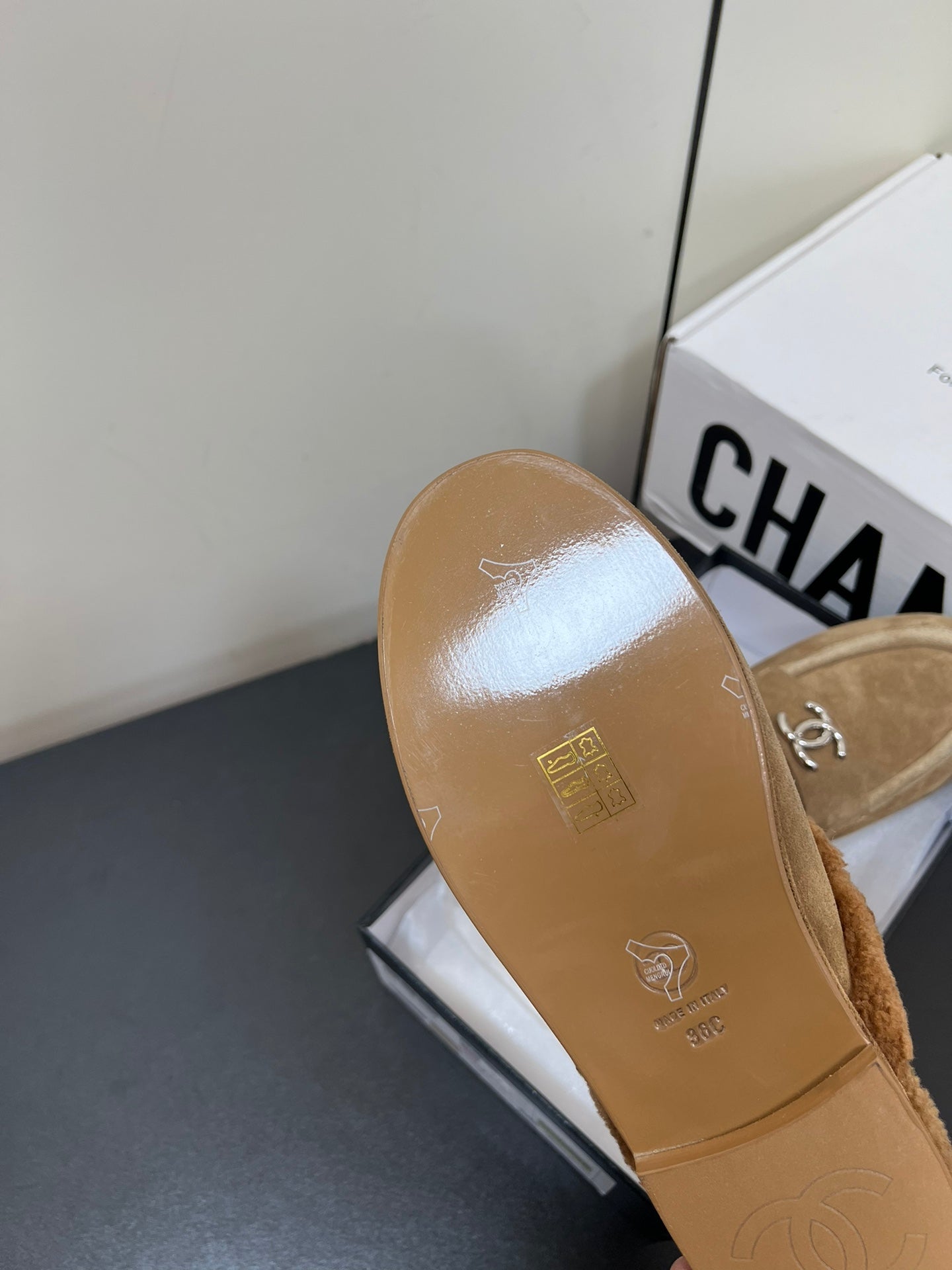 LOAFERS MULE IN PEANUT BROWN SUEDE AND FLEECE LINING - 35