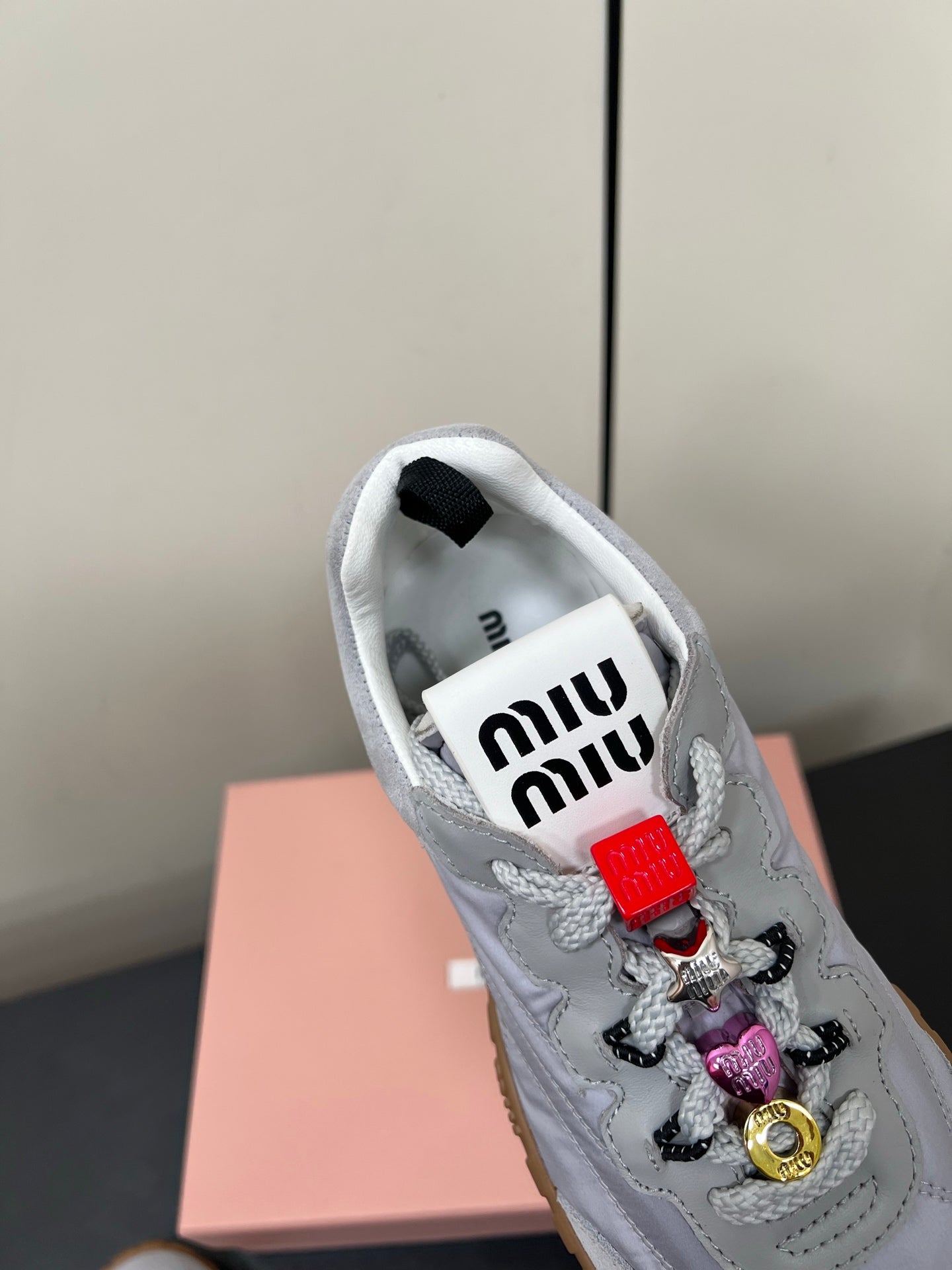 TYRE SNEAKERS IN GREY TECHNICAL FABRIC AND SUEDE WITH STICKER - 34