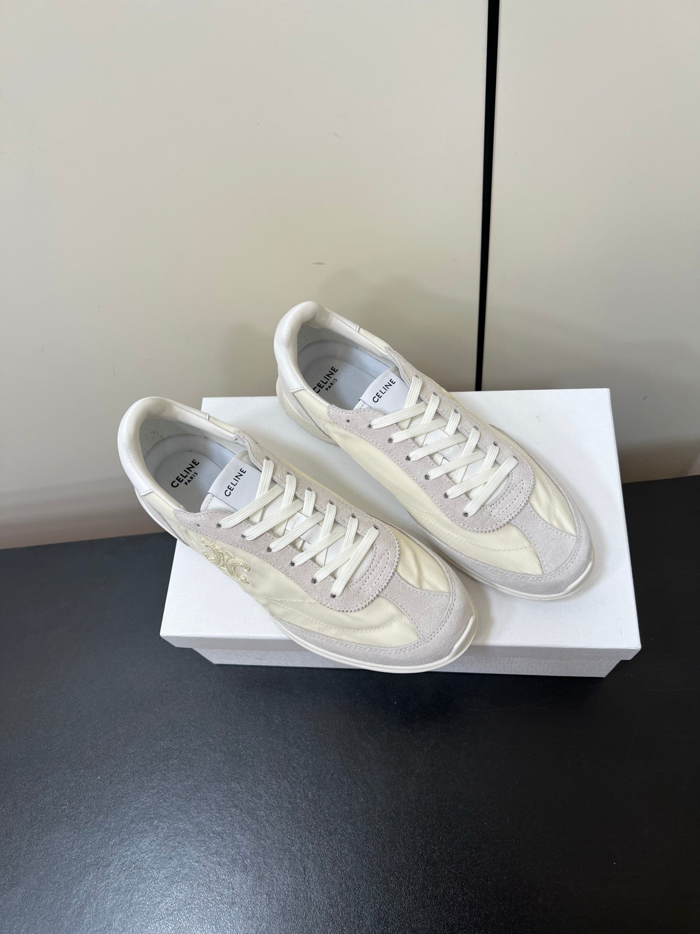 CELINE 25S RACER FORREST GUMP SNEAKERS IN IVORY AND GRAY MERCERIZED CALFSKIN - 35