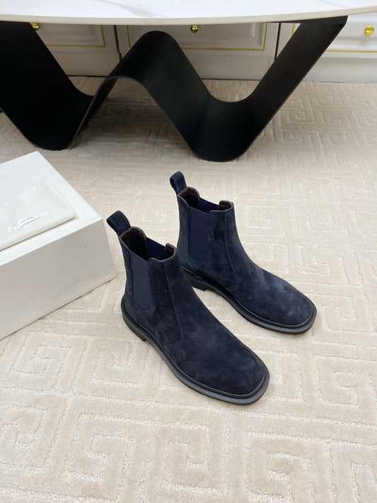 ANKLE BOOTS IN CLASSIC BLUE SUEDE