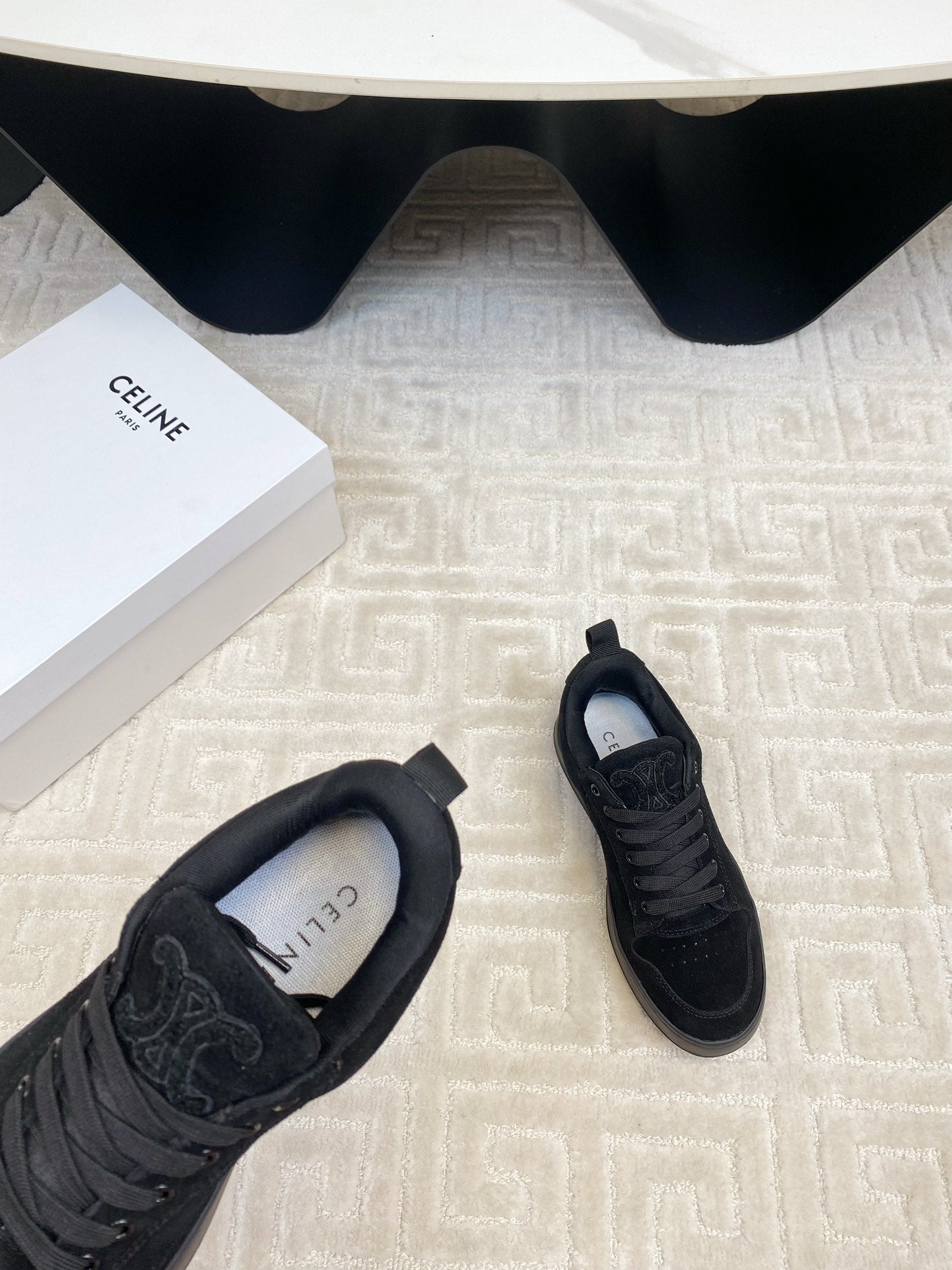 TRAINER SNEAKER IN BLACK SUEDE - 34