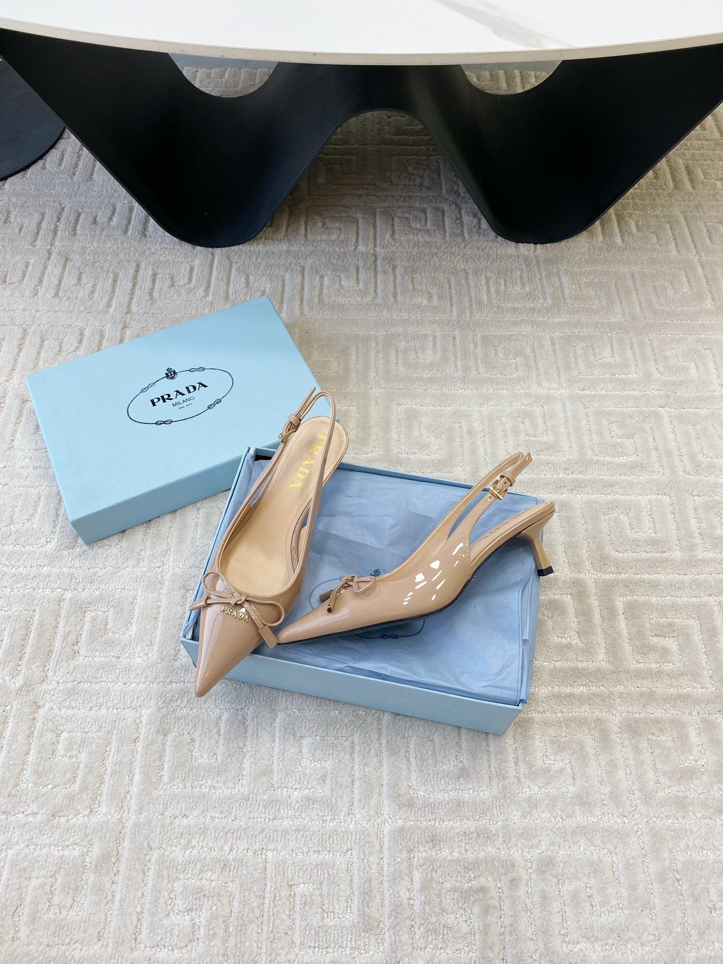 SLINGBACK PUMPS ATTACHED BOW IN BEIGE GLOSSY CALFSKIN - 35