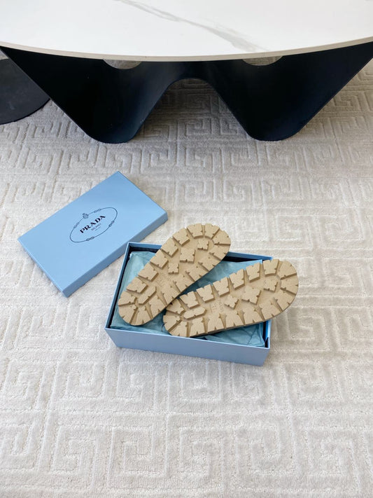 THICK-SOLED FLIP FLOPS IN ECRU BEIGE RUBBER - 35