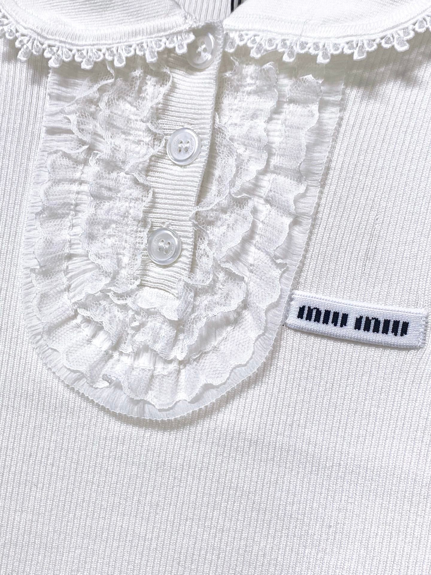 MIUMIU 26S SLEEVELESS POLO TOP STYLE 1050