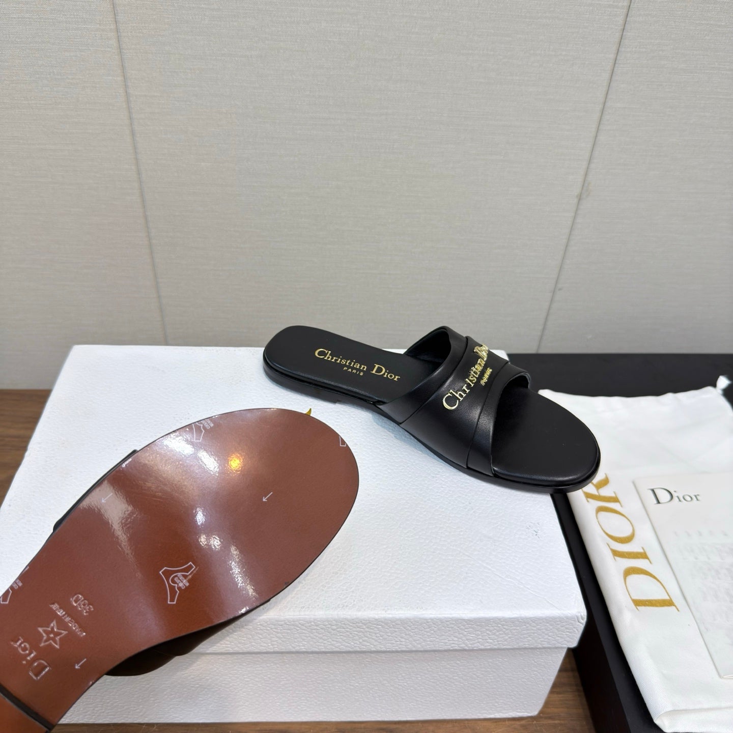 DIOR SANDAL 25S IN BLACK LAMBSKIN WITH GOLD HARDWARE - 35